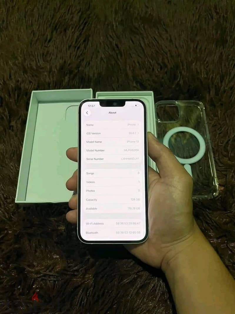 آبل - آيفون 13 2