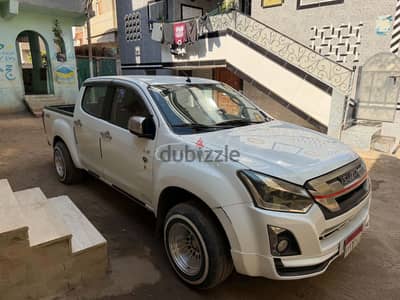 Imported Used Isuzu D max 2017 For Sale El Mansoura