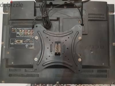 شاشة Toshiba regza 24 بوصة