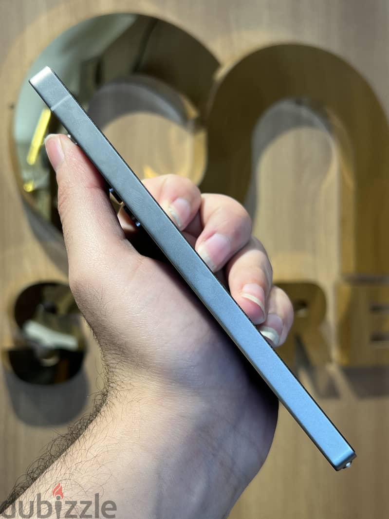 Samsung S25 Ultra 4