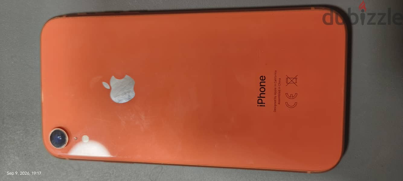 Apple - iPhone XR 1