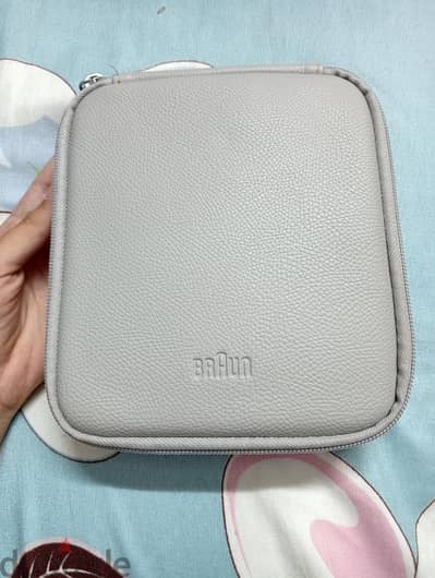 براون سيلك إبيل 9 (Braun Silk-épil 9) بحالة الزيرو بالكامل