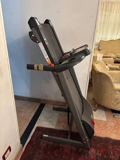 Treadmill pro-track