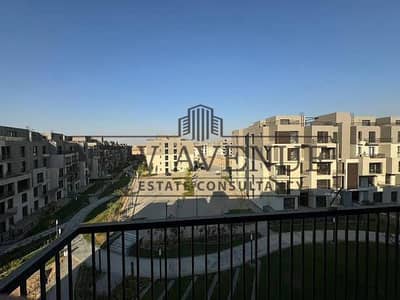 شقة للبيع بسعر اقل من سعر السوق فى سوديك ايست Sodic East جاهزة للسكن دور متكرر