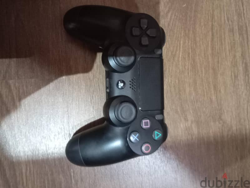 PS4 Slim 1tb edition 1