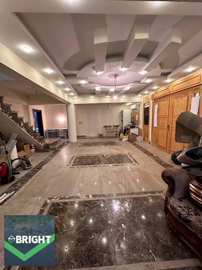 Fully furnished duplex for sale - Ready to move - 440sqm + 196sqm garden - prime location - garden view