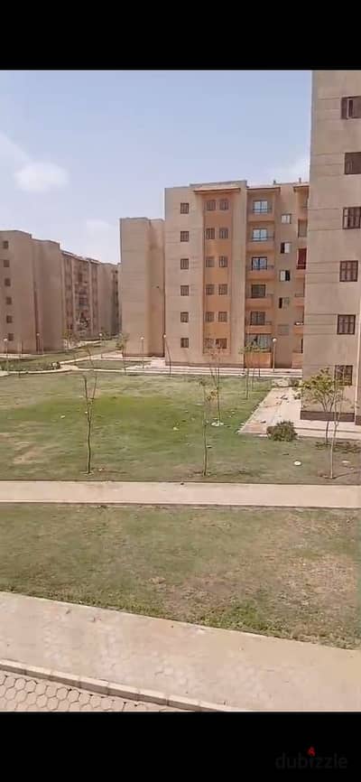 Apartment for sale with a stunning view, an incredible price, and immediate handover.