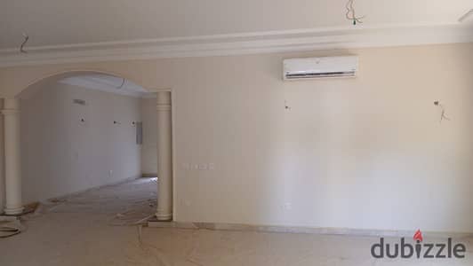 Villa for rent, model H, with air conditioning, super deluxe finishing, garden view, first occupancy