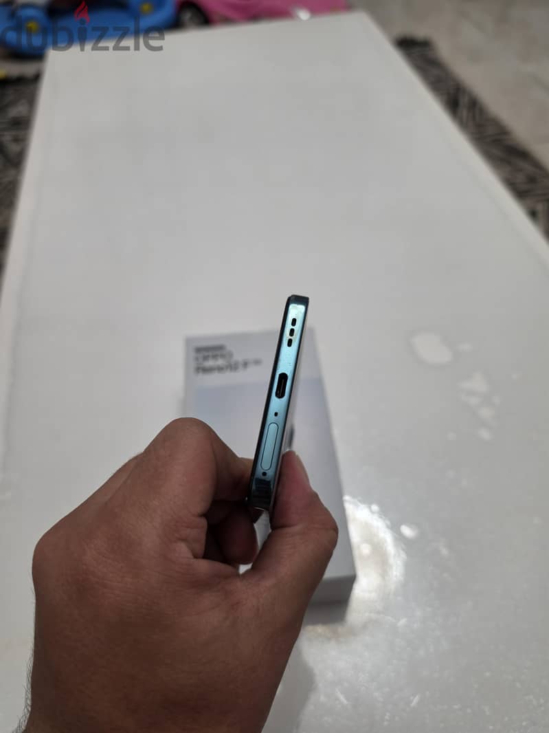 oppo reno 12F 5G 1