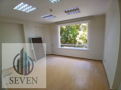 Administrative office for rent (270 sqm), air-conditioned, prime location in Sarayat El Maadi.