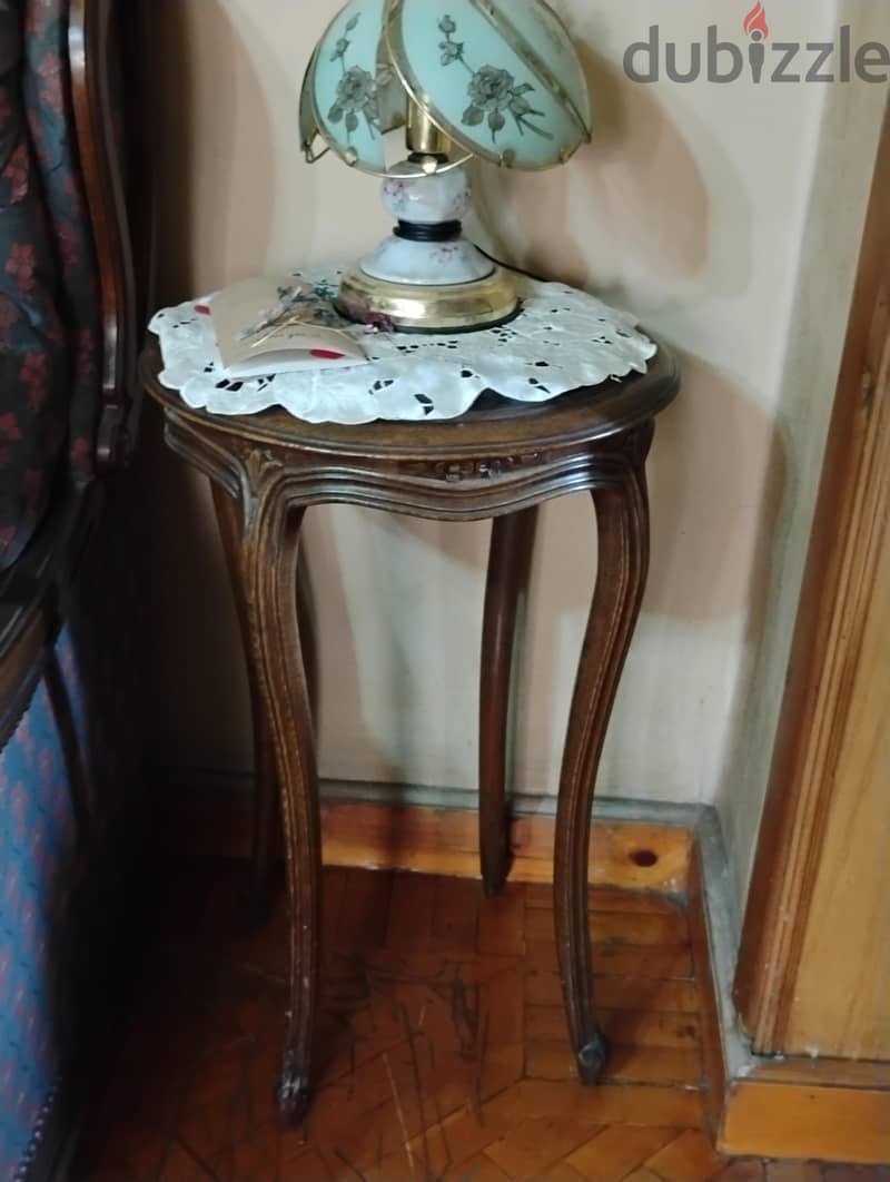 used living room 2