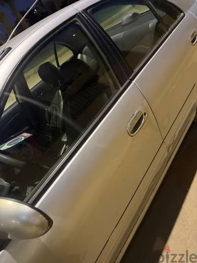 Nissan Sunny 2014