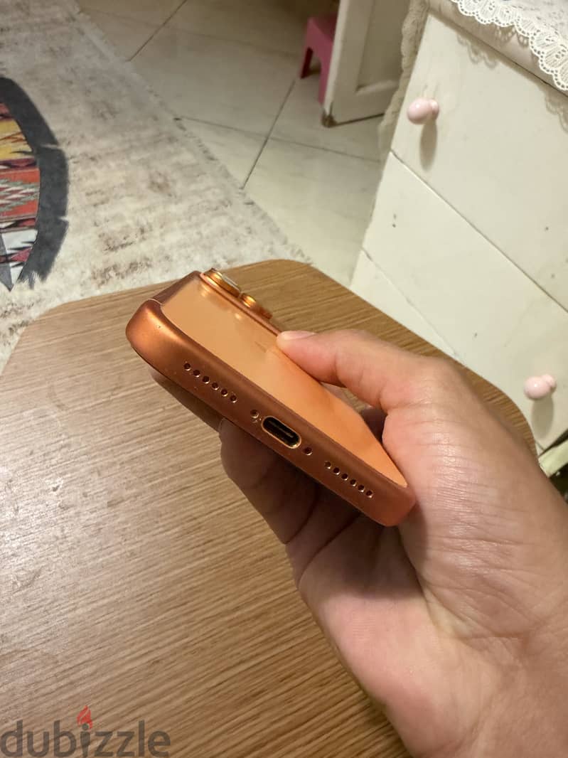 Apple - iPhone 17 Pro Max 4