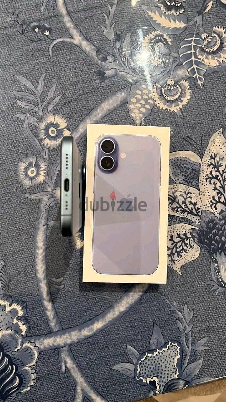 آبل - آيفون 17 3