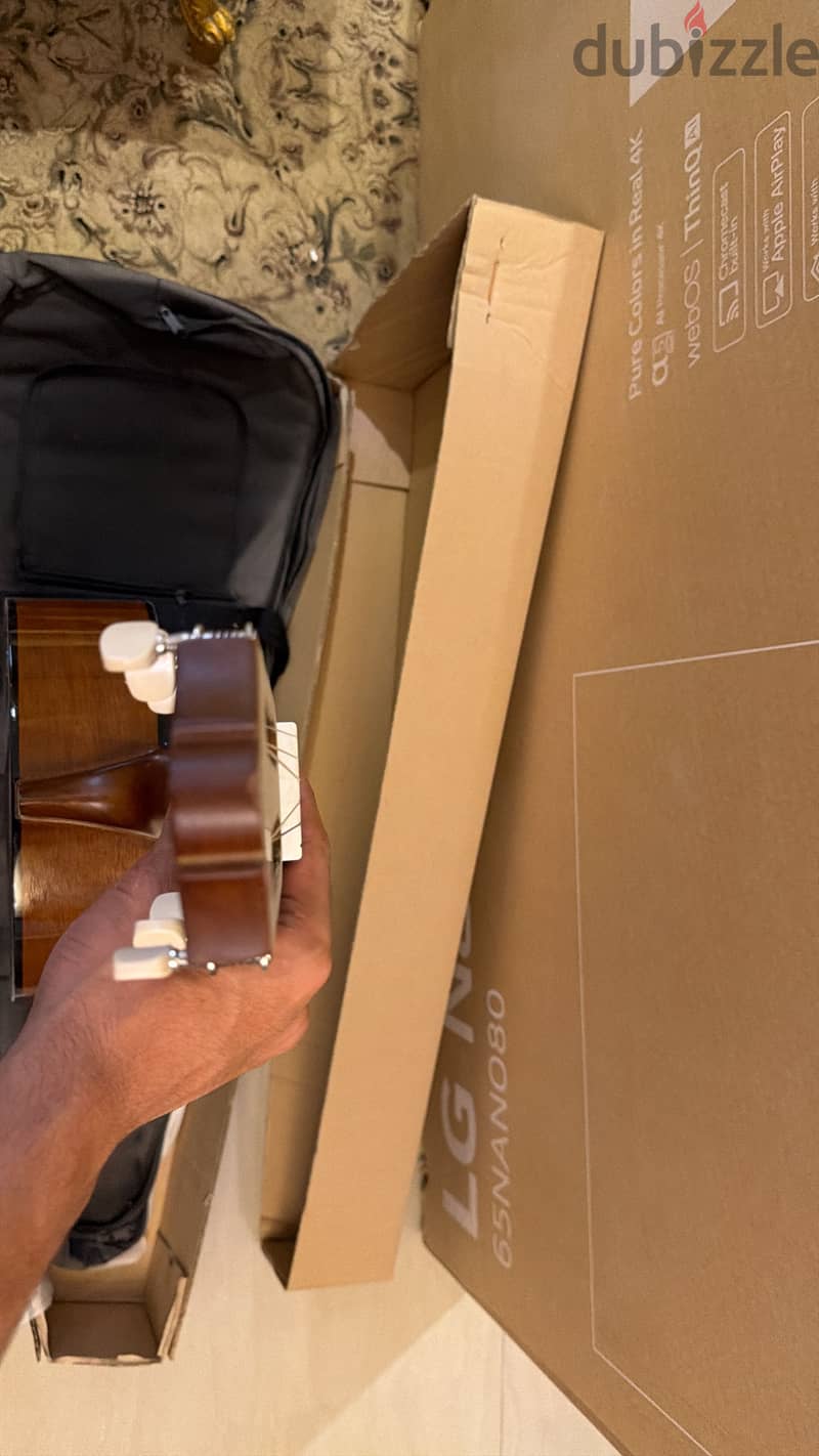 Yamaha c40 classic guitar 5