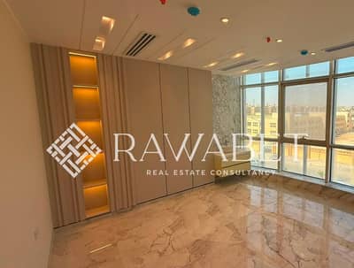 Medical Clinic for Rent – 90 sqm | Zayed Plaza | Sheikh Zayed  Immediate Delivery | Ultra Super Lux |with A/C Prime Location Next to Court yard