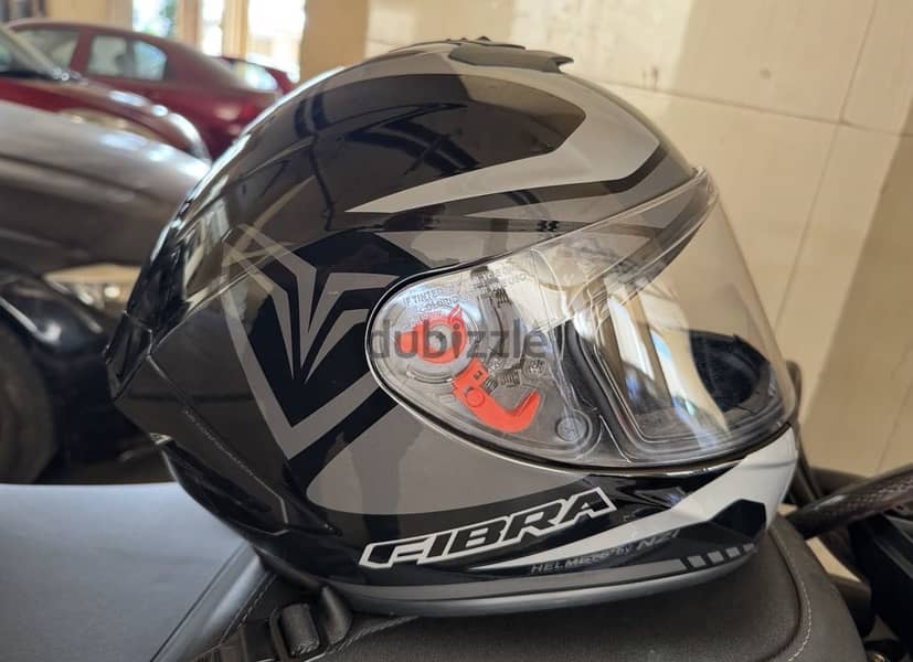 NZI  helmet 2