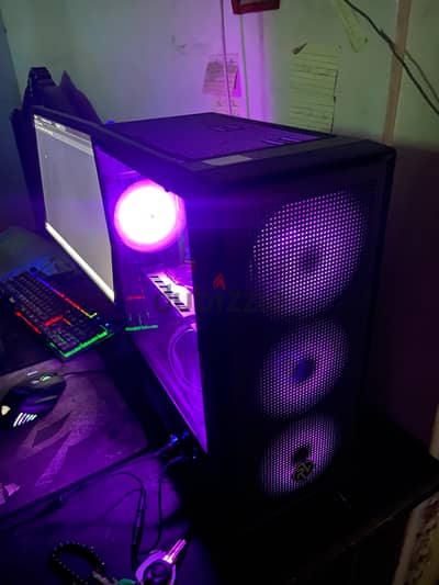 جهاز كمبيوتر مكتبي (Gaming PC)