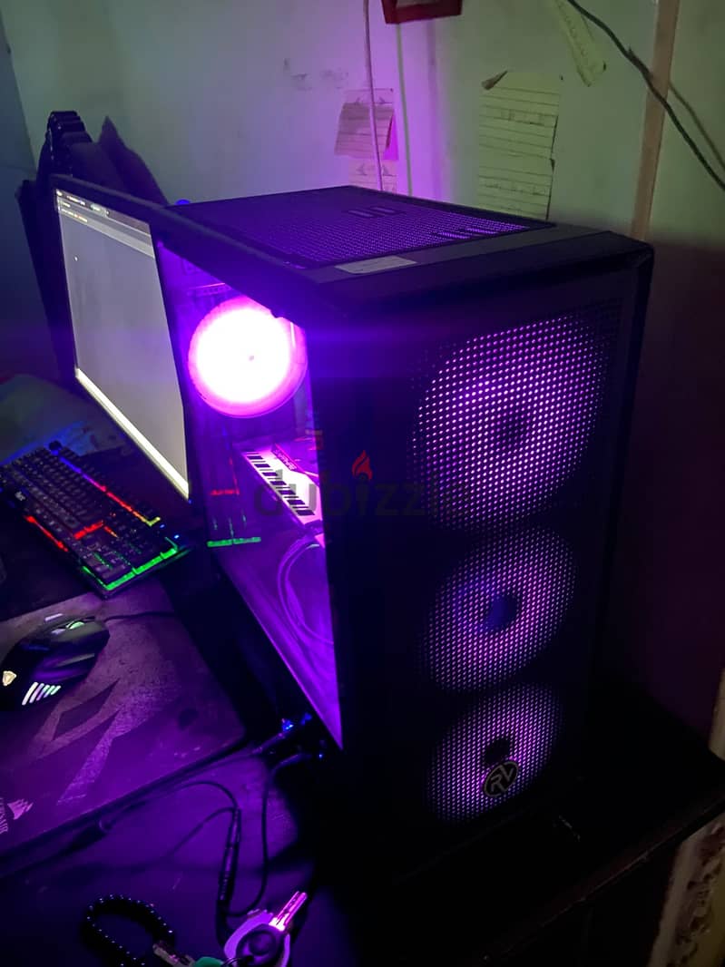 جهاز كمبيوتر مكتبي (Gaming PC) - Desktop computers - 208937342