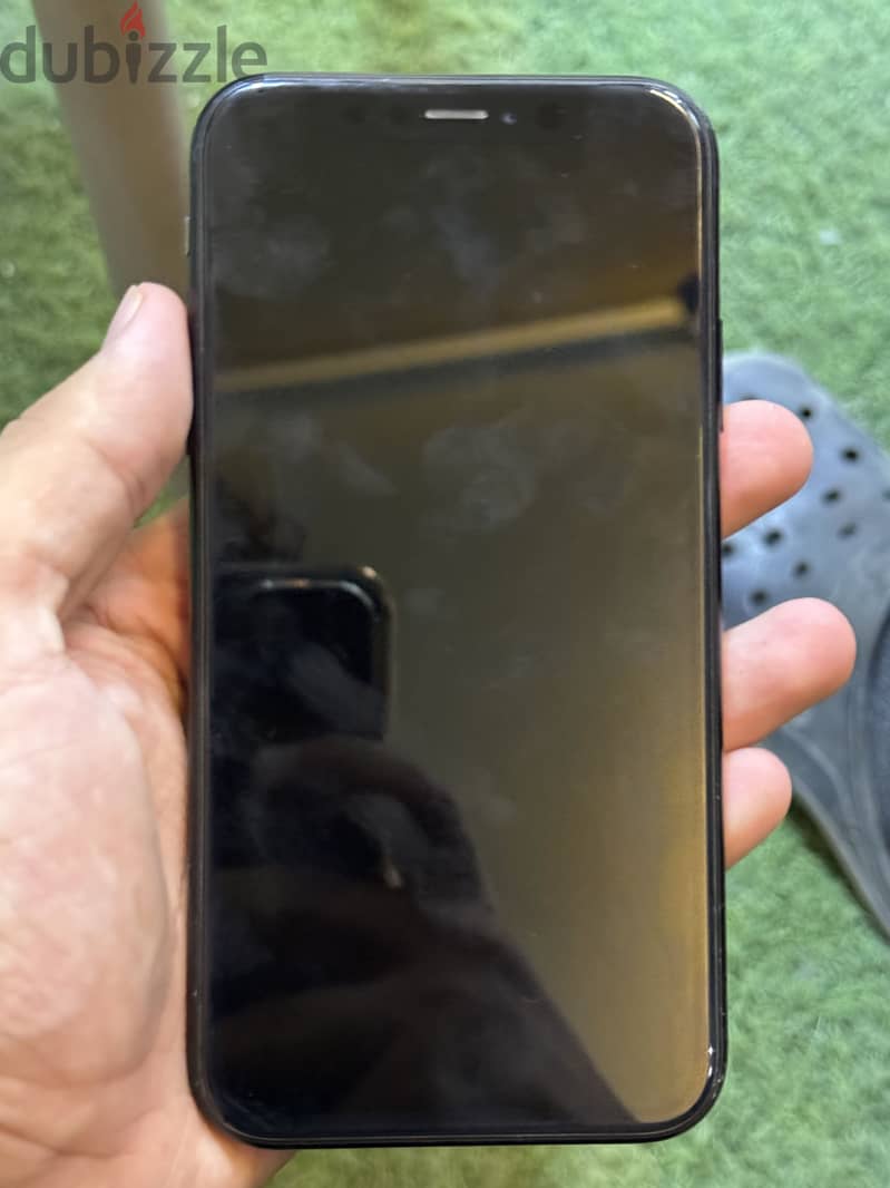 Apple - iPhone XR 1