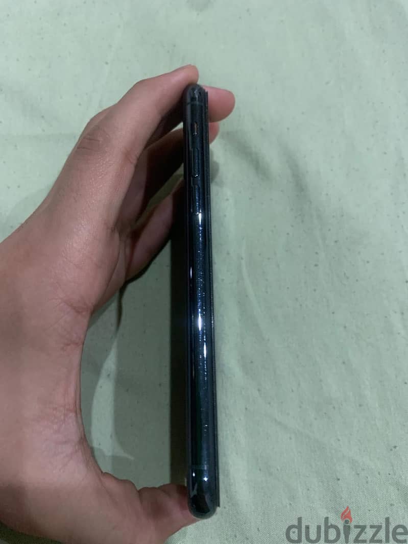 Apple - iPhone 11 Pro 3