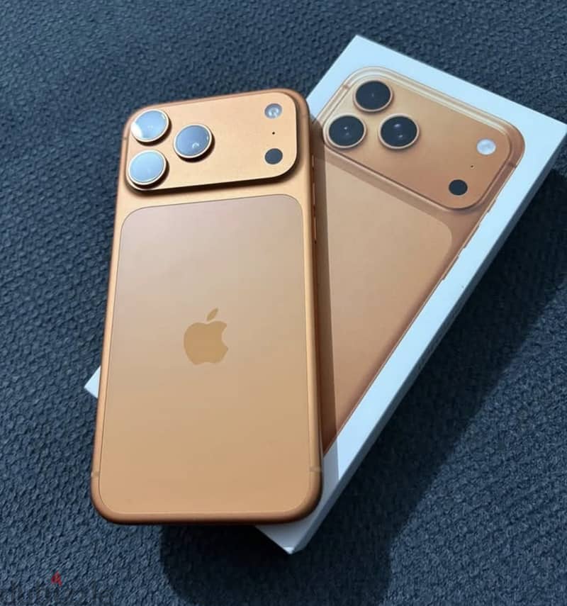 Apple - iPhone 17 Pro Max 1
