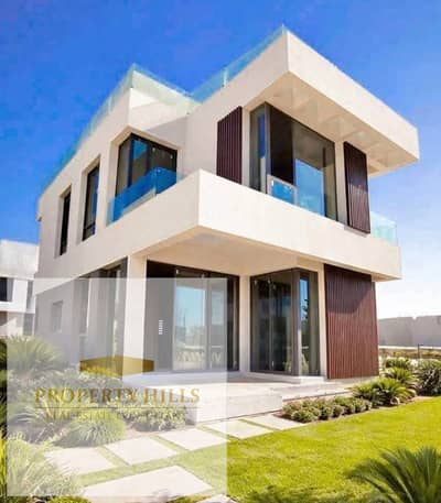 Villa for sale at half its price for quick sale in a distinguished location in the Fifth Settlement, minutes from point90 and Auc