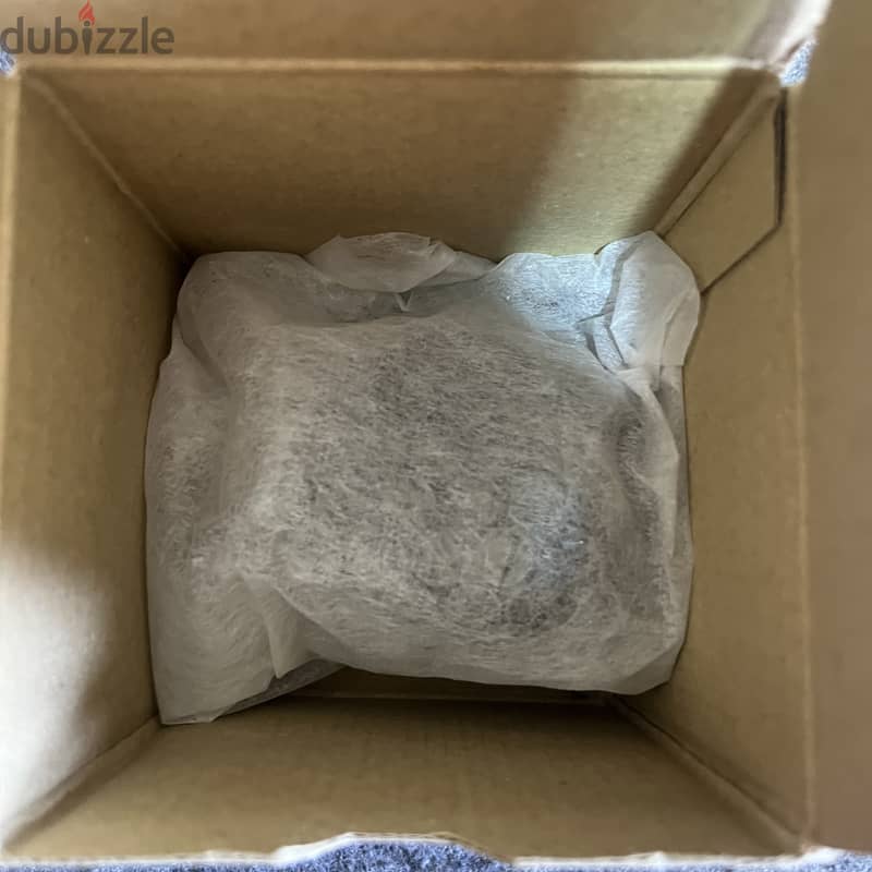 عدسة كانون 24mm 4