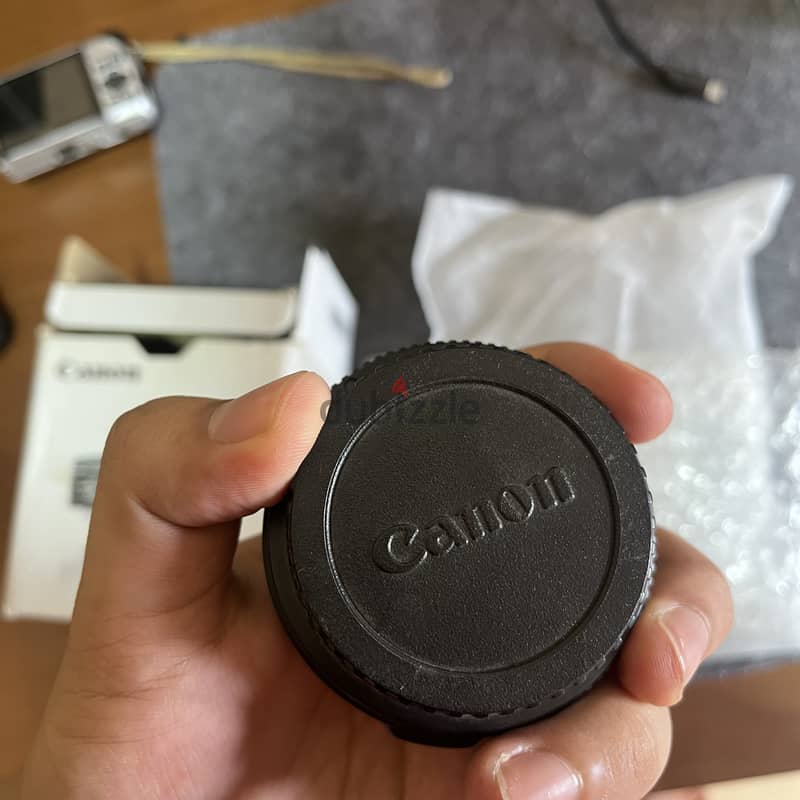 عدسة كانون 24mm 7