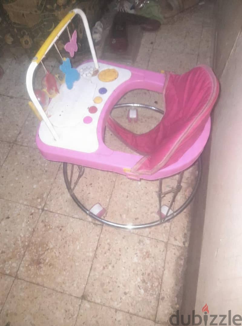مشاية اطفال 2