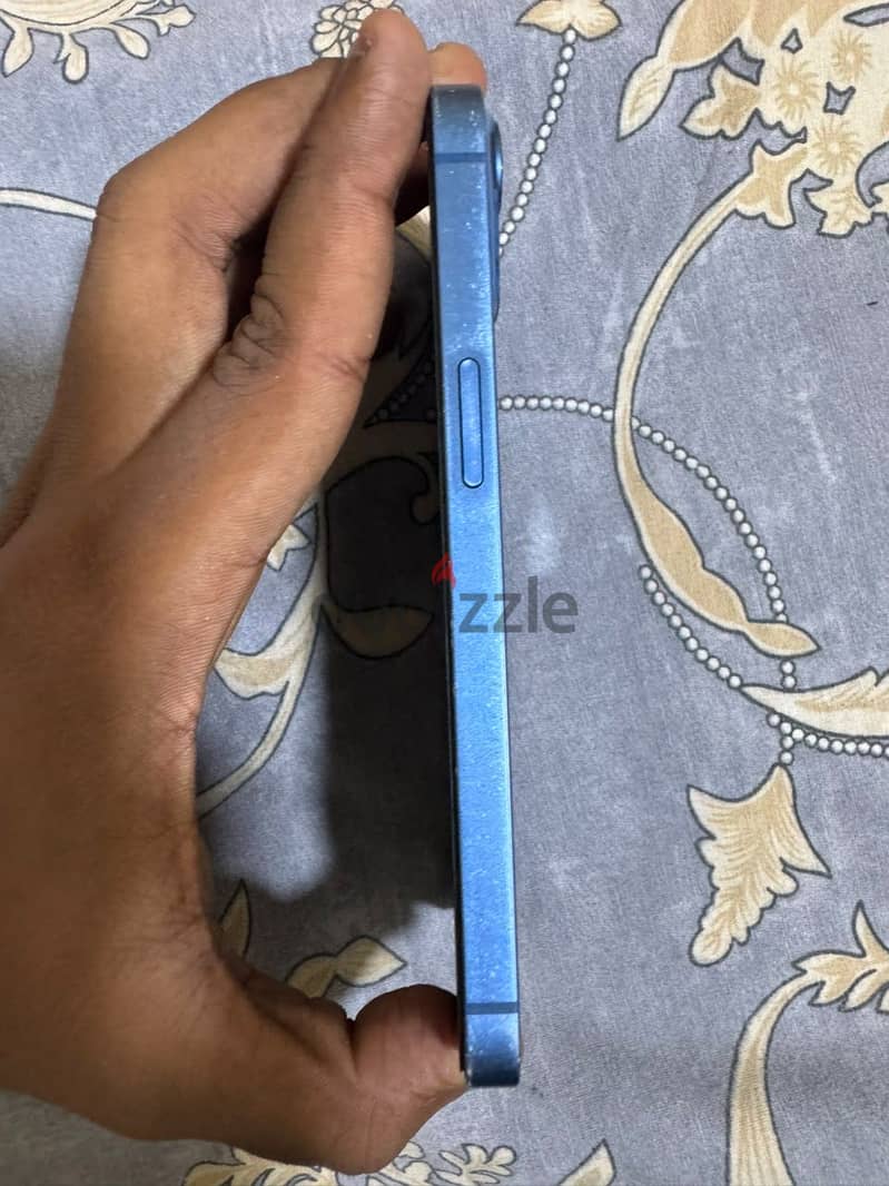 Apple - iPhone 13 1