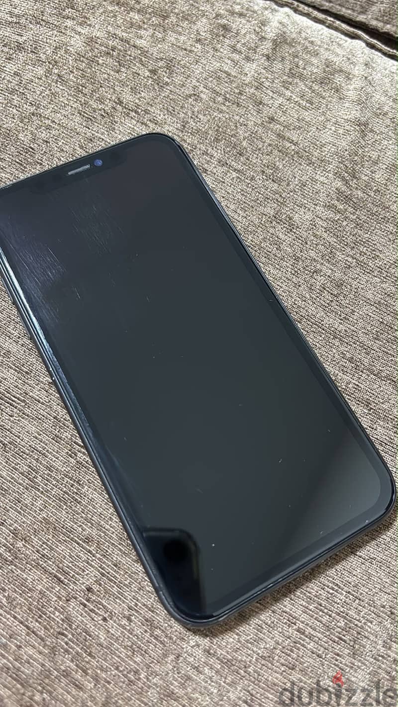 Apple - iPhone 11 2