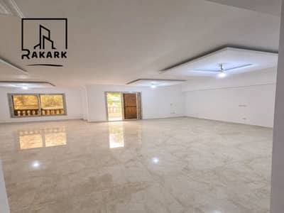 Residential apartment 200m for rent in Sheraton Housing, First Floor
