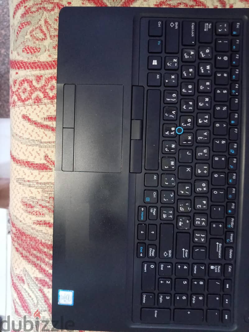 لاب توب dell latitude 5590 3