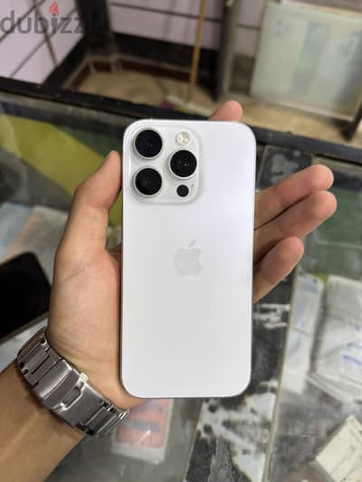 آبل - آيفون 16 برو
