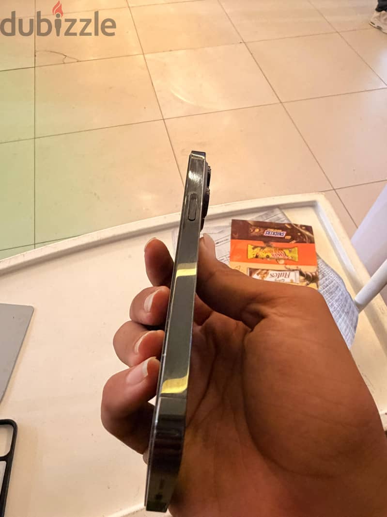 Apple - iPhone 13 Pro 4