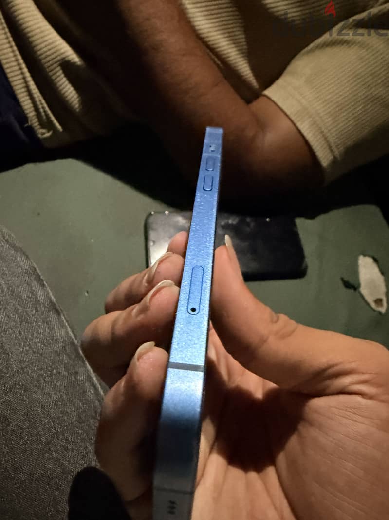 Apple - iPhone 13 3