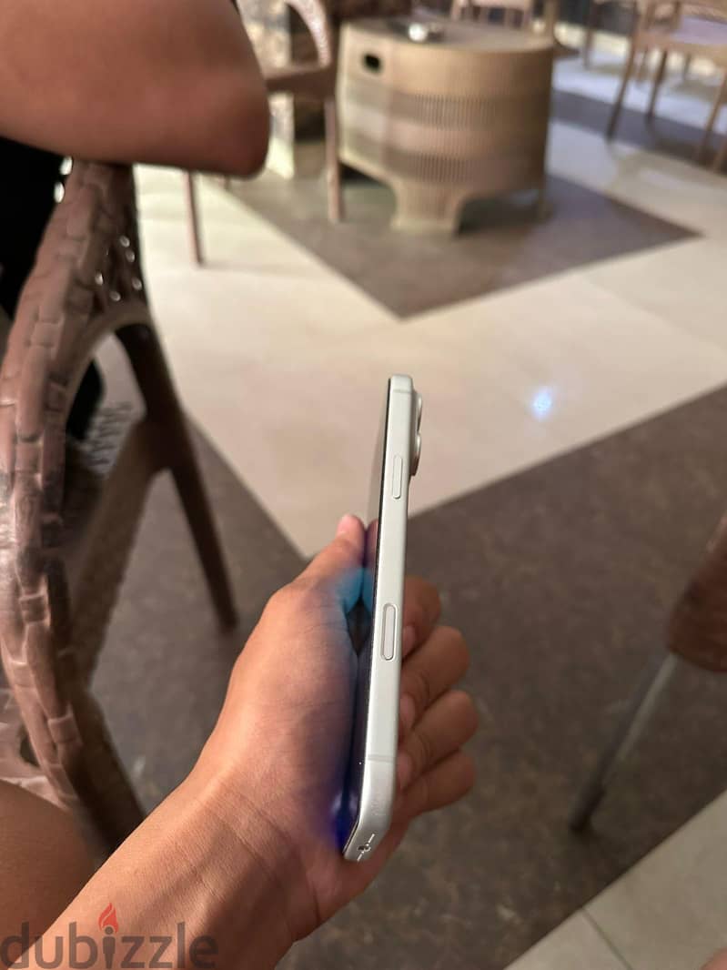 آبل - آيفون 17 برو 6