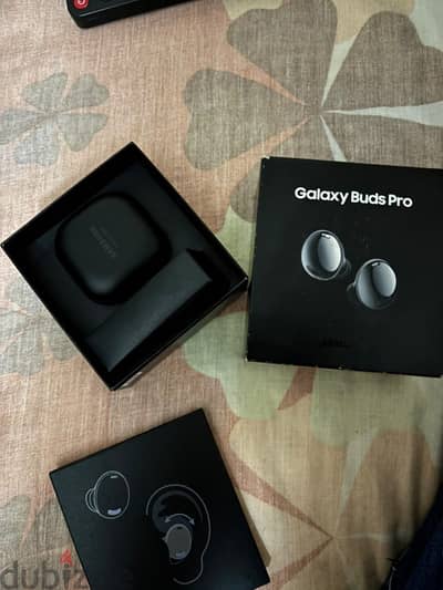 Samsung galaxy ear buds pro