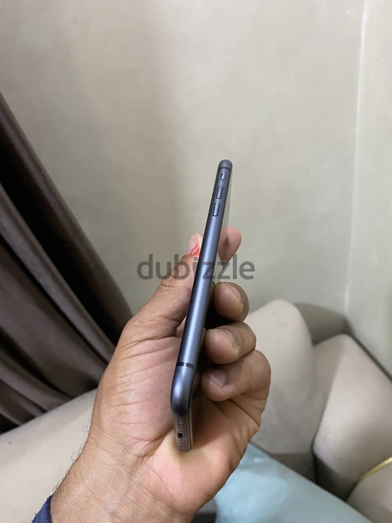 آبل - آيفون 11 3