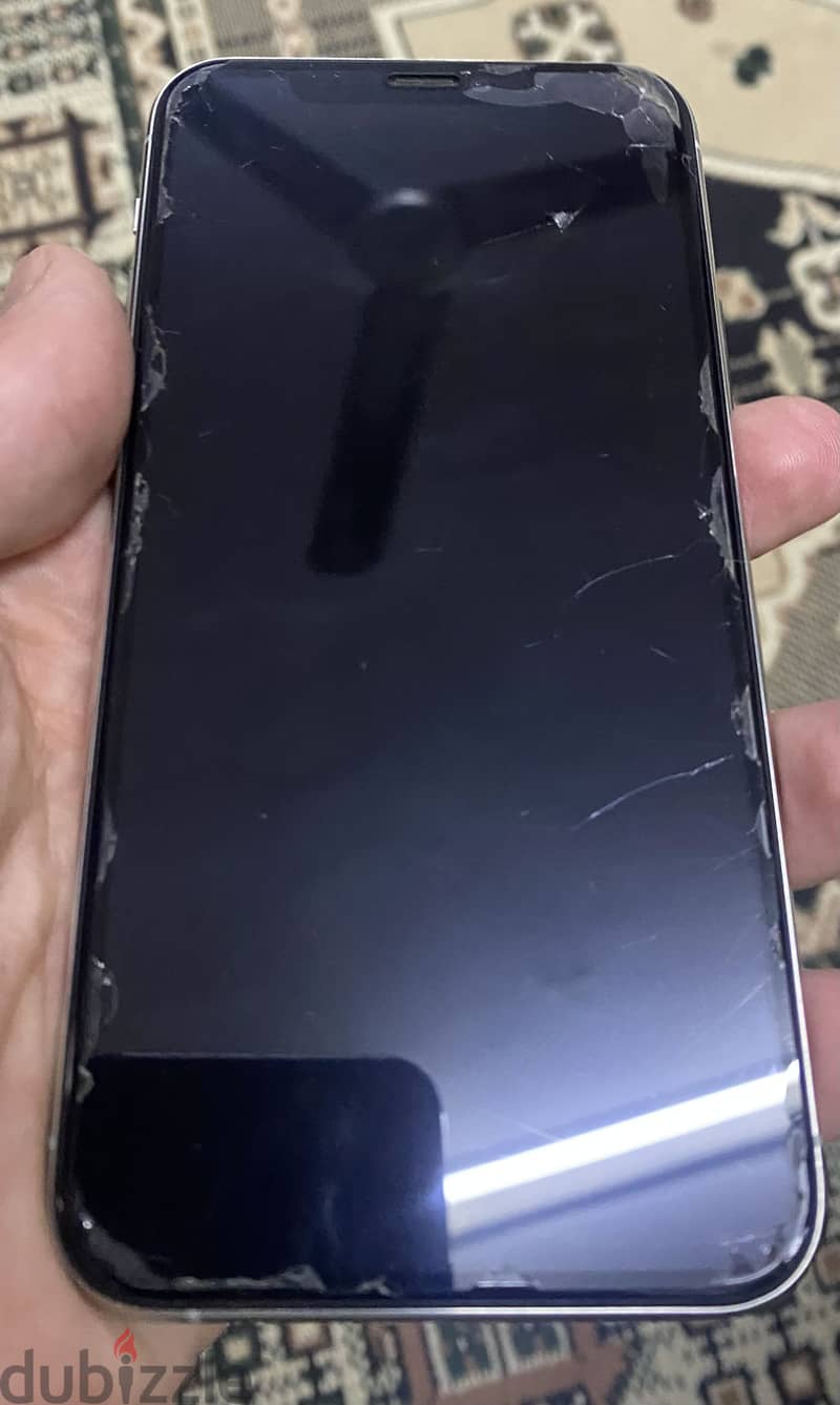 Apple - iPhone 11 Pro 2