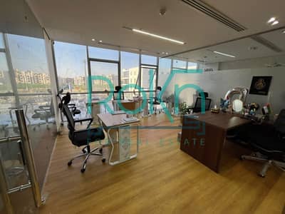 Fully Finished Office 163m For Sale in Piazza 59 in Sheikh Zayed with Rental Income