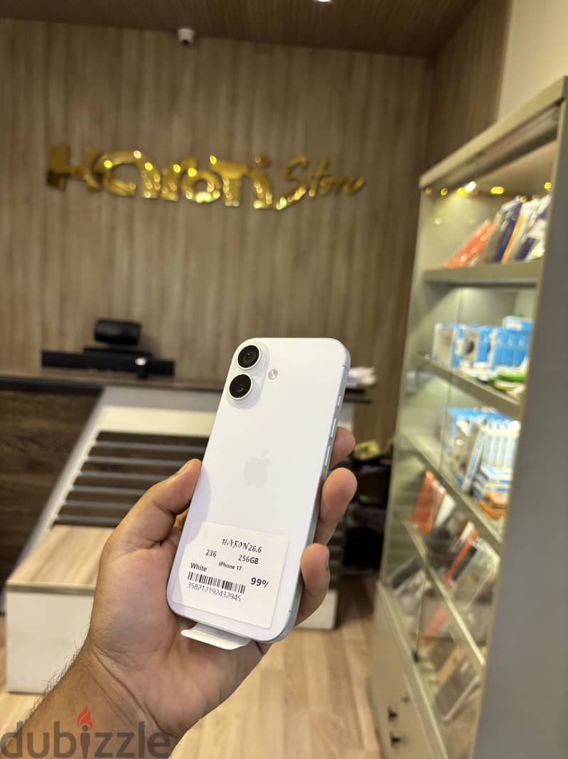 Apple - iPhone 17 5