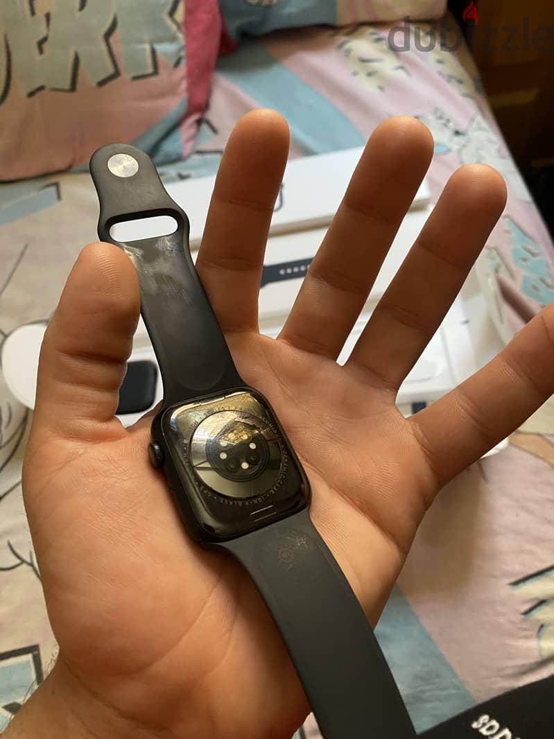 Apple watch series 7 4