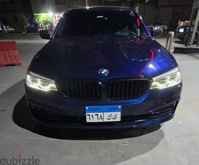 بي ام دبليو 520 2019