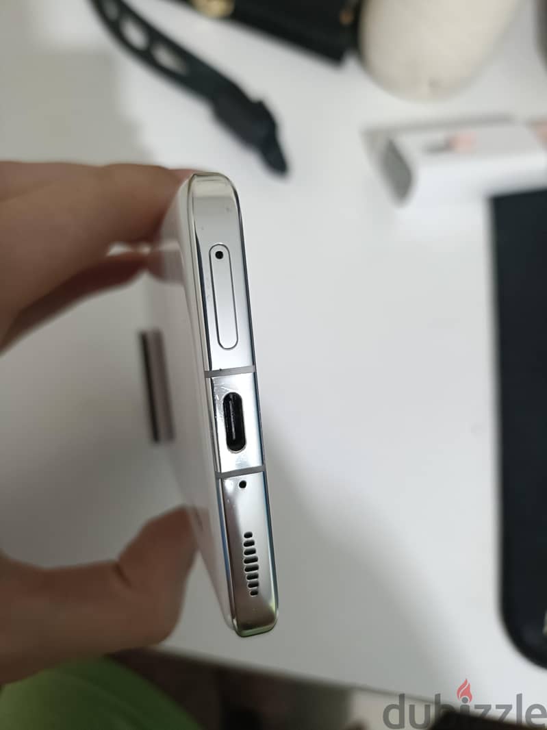 Xiaomi 13 Pro with Hammer screen 6