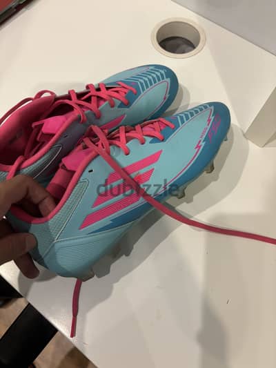 Adidas Messi f50 league