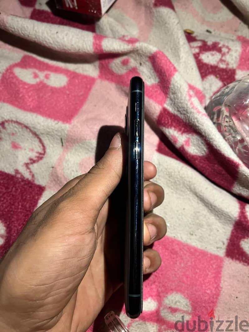 آبل - آيفون 11 برو 6