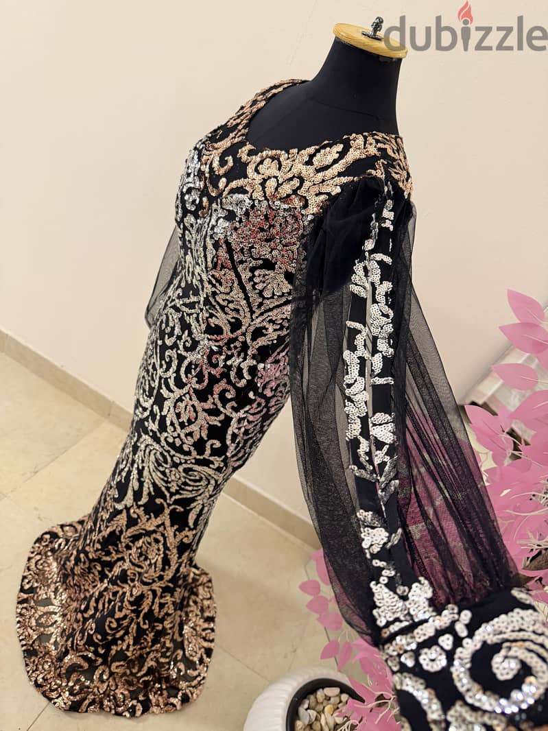 فساتين سوارية 1