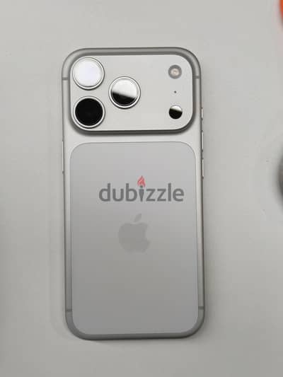 Apple - iPhone 17 Pro